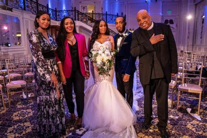 Vanessa Simmons Focusing on 'Positivity' amid Pandemic While Angela